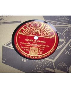 Johann Sebastian Bach (1685-1750) • Prélude in Es-moll shellac • Leopold Stokowski