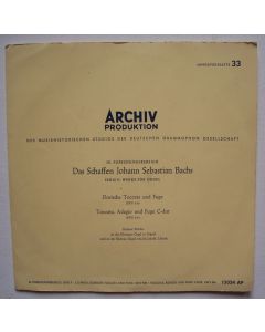 Johann Sebastian Bach (1685-1750) • Dorische Toccata und Fuge BWV 538 10" • Helmut Walcha